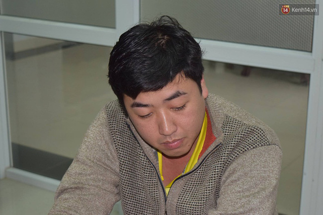 Tên cướp bịt mặt dùng súng cướp ngân hàng ở Huế đối mặt với mức án tù chung thân - Ảnh 1.