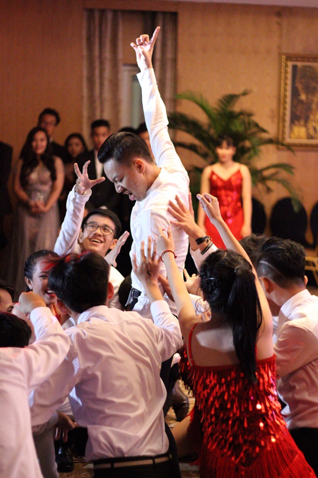 Teen THPT Lê Quý Đôn (TP.HCM) quẩy cực sung trong prom độc lập đầu tiên của trường - Ảnh 12.