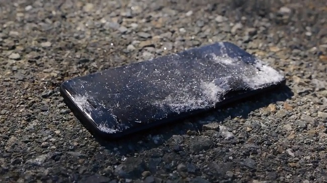 Rảnh rỗi sinh nông nổi, thanh niên đem iPhone 7 nghịch với thuốc nổ và cái kết đắng lòng - Ảnh 5.