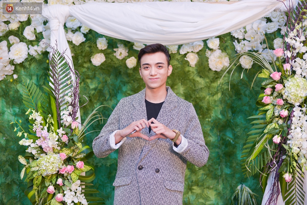 Kiên Ứng chính thức rước cô dâu hơn 5 tuổi về dinh