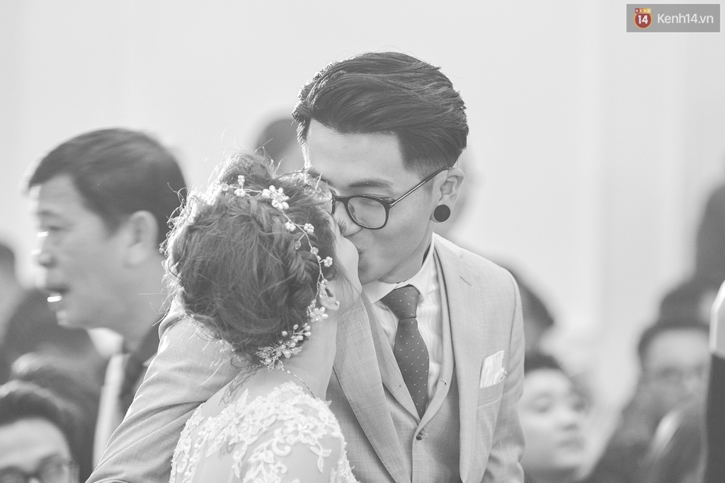 Kiên Ứng chính thức rước cô dâu hơn 5 tuổi về dinh