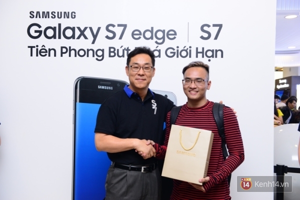 Đã có người dùng đầu tiên sở hữu Galaxy S7 Edge tại Hà Nội & TP. HCM - Ảnh 3.