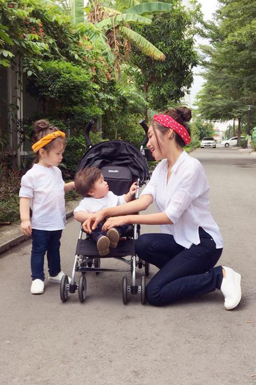 Sao Việt thi nhau khoe ảnh thuở b&eacute; nh&acirc;n ng&agrave;y Quốc tế Thiếu nhi - Ảnh 10.