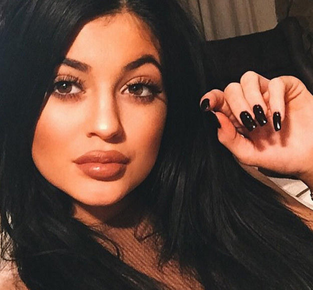 Điều gì đã khiến Kylie Jenner trở thành hot girl số 1 Hollywood? - Ảnh 17.