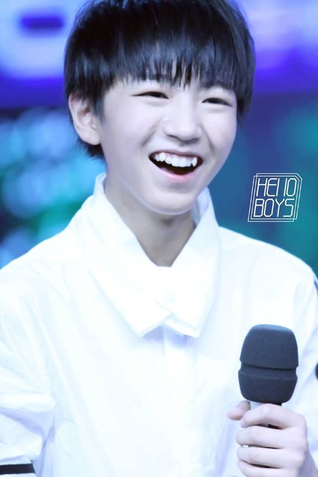 Vương Tuấn Khải (TFBoys): Từ cậu nhóc loắt choắt đến nam thần 17 tuổi - Ảnh 9.