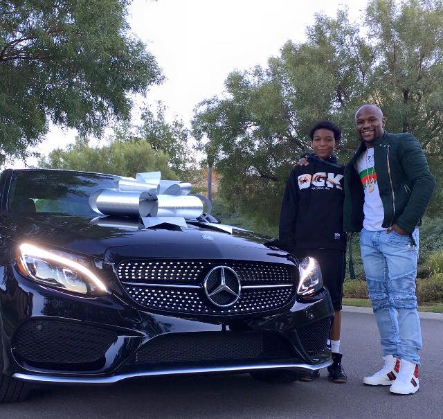 Trọc ph&uacute; Floyd Mayweather vung 1.500 tỷ VNĐ mua 2 si&ecirc;u xe Bugatti Veyron - Ảnh 5.