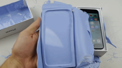 Xem iPhone 7 ngập chìm trong hỗn hợp silicon và cái kết bất ngờ - Ảnh 6.