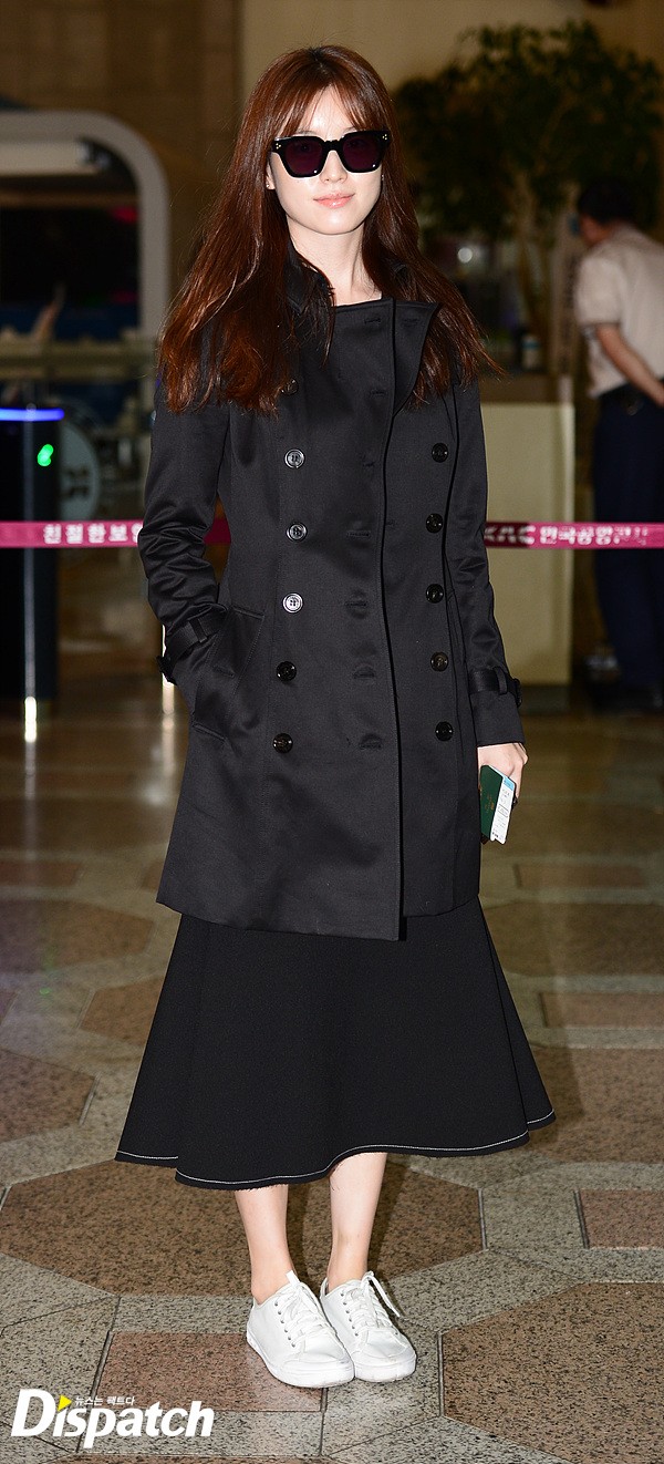 Mỹ nhân có nụ cười đẹp nhất Hàn Quốc Han Hyo Joo tiều tụy, lộ mặt sưng bóng tại sân bay - Ảnh 2.