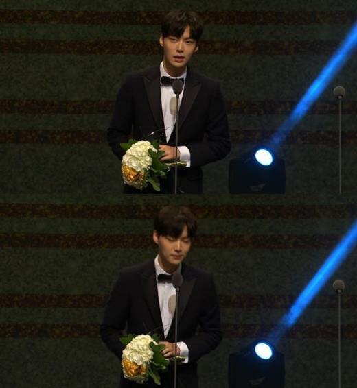 Mọt phim Hàn tranh cãi với kết quả của giải “Oscar Hàn Quốc” - Ảnh 5.