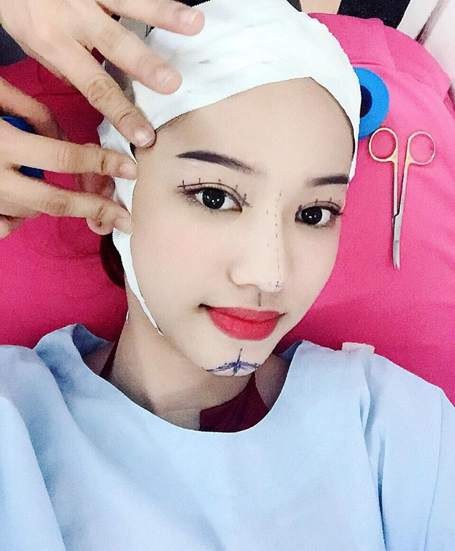 &Ecirc; chề v&igrave; bị b&oacute;c phốt ăn cắp ảnh, Th&uacute;y Vi x&oacute;a hết mọi thứ tr&ecirc;n Facebook trong một nốt nhạc! - Ảnh 8.