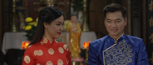 Hoài Linh rơi nước mắt nghe Hồ Văn Cường hát “Bà Năm” - Ảnh 4.