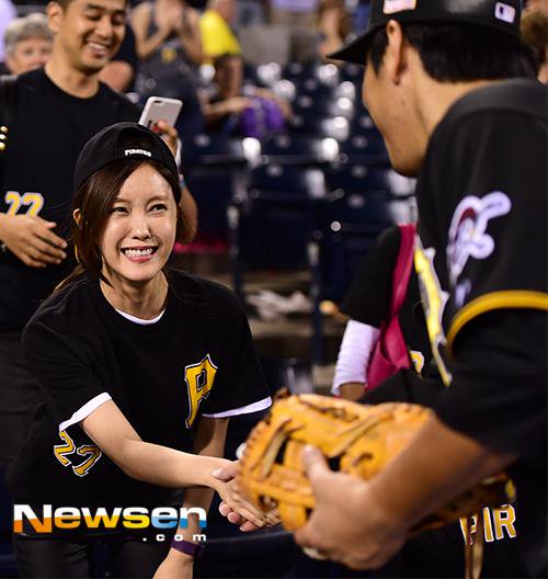 HOT: Rộ tin Hyomin (T-ara) hẹn hò cầu thủ bóng chày nổi tiếng Kang Jung Ho - Ảnh 6.