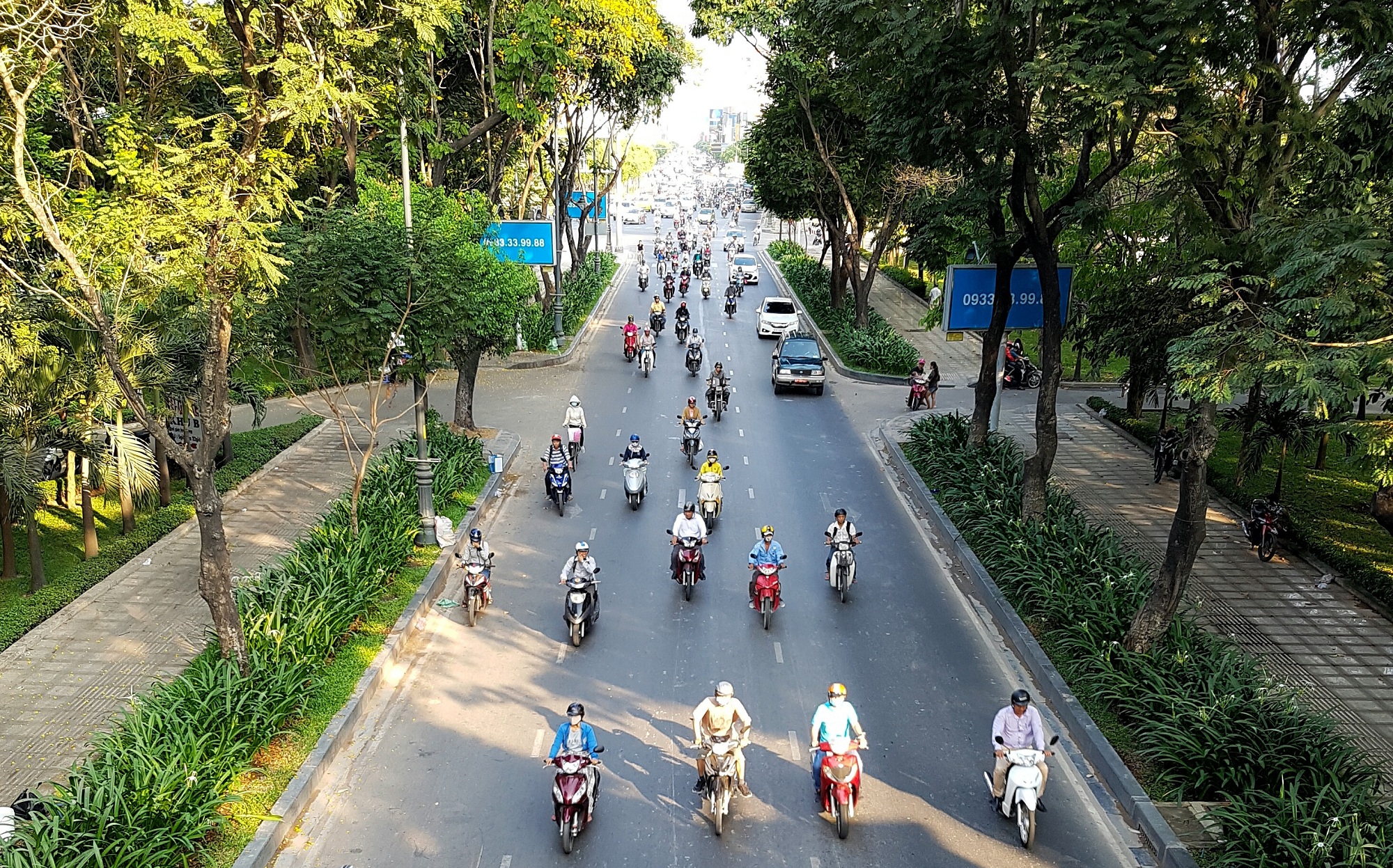 Có một Sài Gòn nhanh, hối hả và đáng để yêu như thế này sao?