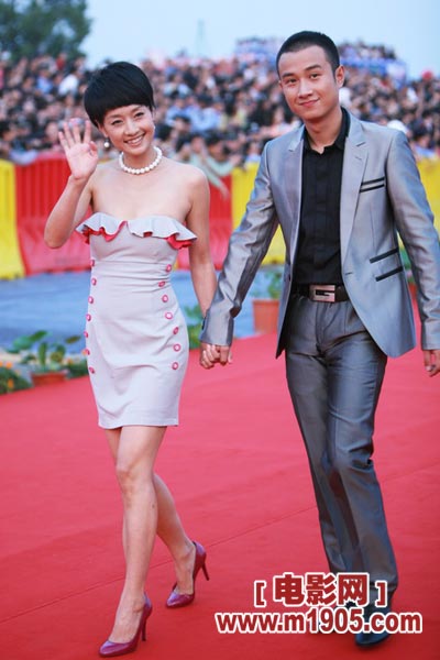 Sao Hoa ngữ ăn cơm trước kẻng: Chuyện xưa nay không hề hiếm - Ảnh 10. Sao Hoa ngữ ăn cơm trước kẻng: Chuyện xưa nay không hề hiếm - Ảnh 10.