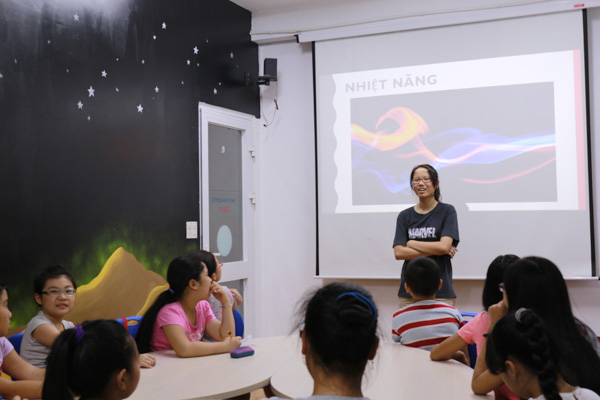 Science Workshop - dự án khoa học lớn nhất của trường Ams - Ảnh 8.