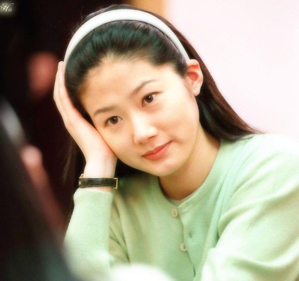 Nhan sắc ngày ấy - bây giờ của dàn mỹ nhân Hàn đẹp nhất thập niên 90 - Ảnh 1.
