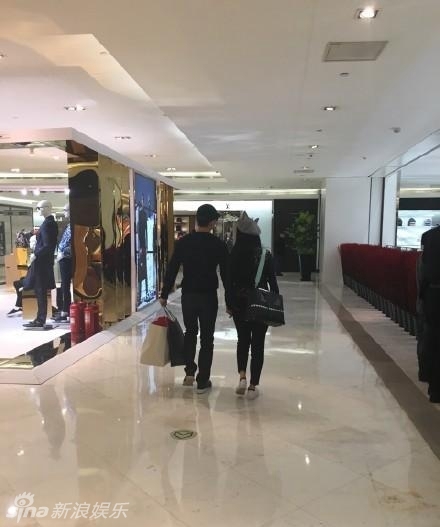 D&agrave;n sao hot nhất Cbiz rục rịch trở về qu&ecirc; nh&agrave; đ&oacute;n năm mới  - Ảnh 13.