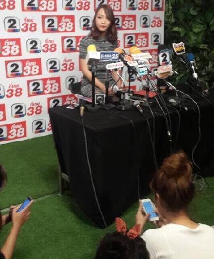 X&ocirc;n xao nghi vấn lộ loạt tin nhắn g&acirc;y sốc của Ch&acirc;u Du D&acirc;n v&agrave; t&igrave;nh một đ&ecirc;m - Ảnh 3.