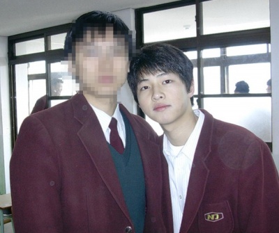 Thích thú ngắm đại úy Song Joong Ki từ lúc còn quấn tã đến khi trưởng thành - Ảnh 9.