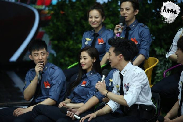 Rộ tin toàn bộ cảnh quay của Hoàng Cảnh Du và Hứa Ngụy Châu trong Happy Camp bị cắt bỏ - Ảnh 6.