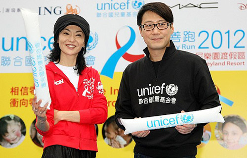 10 mối t&igrave;nh đơn phương chứng tỏ sao Hoa Ngữ cũng &ldquo;y&ecirc;u thầm như ai - Ảnh 1.