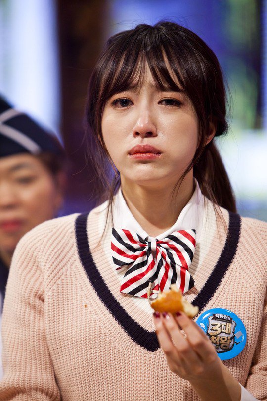 Hyeri (Girls Day) - Hani (EXID) khóc trên truyền hình: Người được ngợi ca, kẻ bị ném đá - Ảnh 7. Hyeri (Girls Day) - Hani (EXID) khóc trên truyền hình: Người được ngợi ca, kẻ bị ném đá - Ảnh 7.