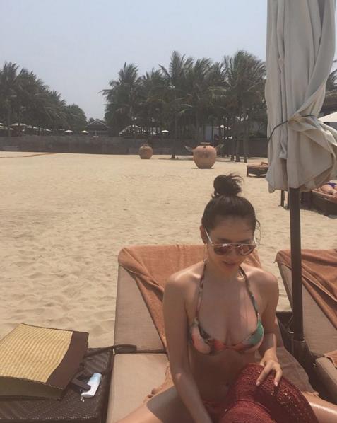 Sao nữ “Hương mùa hè” Son Ye Jin khoe loạt ảnh đi nghỉ ở Hội An - Ảnh 2.
