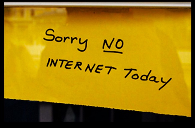 Năm 2017, Internet sẽ bị đ&aacute;nh sập trong 24 giờ, giới trẻ sẽ mất đất sống ảo? - Ảnh 1.