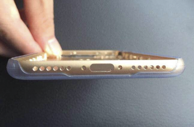 Cận cảnh bộ đ&ocirc;i iPhone 7 v&agrave; 7 Plus vừa lộ diện r&otilde; n&eacute;t - Ảnh 4.