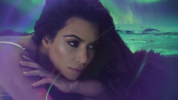 Kim Kardashian đã trở lại và cô ấy xinh đẹp, gợi cảm hơn bao giờ hết! - Ảnh 8.