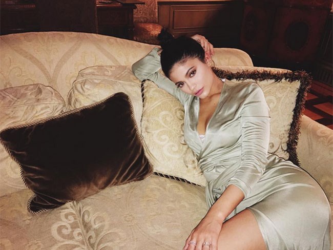 Điều gì đã khiến Kylie Jenner trở thành hot girl số 1 Hollywood? - Ảnh 10.