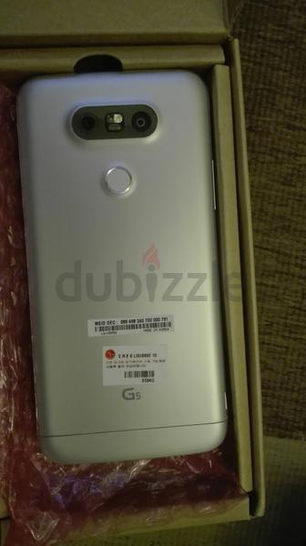 Hai bom tấn smartphone cùng lộ diện trước ngày ra mắt - Ảnh 2.