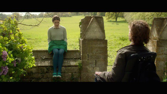 Chi&ecirc;m ngưỡng thị trấn đẹp đến từng hơi thở trong bộ phim g&acirc;y sốt Me Before You - Ảnh 1.