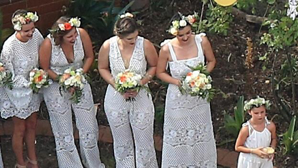 Miranda Kerr làm phù dâu xinh đẹp trong đám cưới đồng tính của em trai - Ảnh 2.