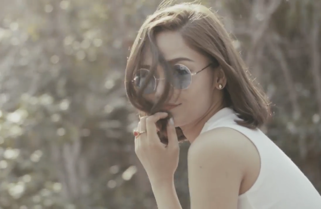 Miu L&ecirc; lẫn lộn thực - ảo trong MV đ&aacute;nh dấu sự trở lại - Ảnh 2.