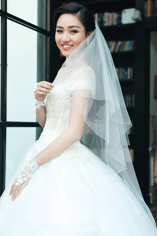 Lộ diện chú rể hơn 13 tuổi của Á hậu Trà My - Ảnh 2.