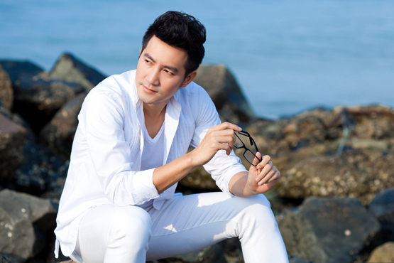 Những qu&yacute; &ocirc;ng của showbiz Việt m&atilde;i kh&ocirc;ng chịu gi&agrave; - Ảnh 14.