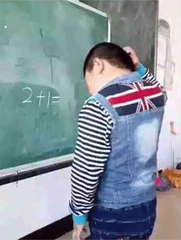 Danh s&aacute;ch 5 học sinh mồ c&ocirc;i c&ocirc; gi&aacute;o lớp 1 của thời đại - Ảnh 4.