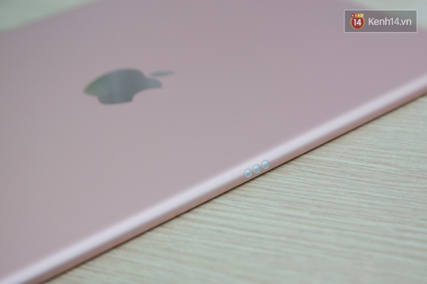 Cận cảnh chiếc iPad Pro v&agrave;ng hồng c&oacute; camera lồi vừa về Việt Nam - Ảnh 5.