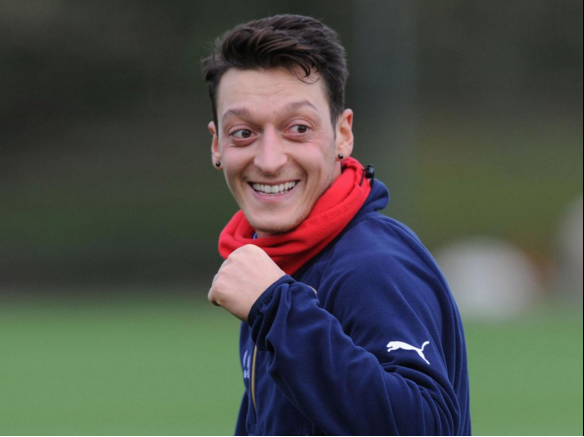 Giây phút trọng đại, chú rể dành nguyên bài phát biểu ca ngợi... Ozil - Ảnh 4.