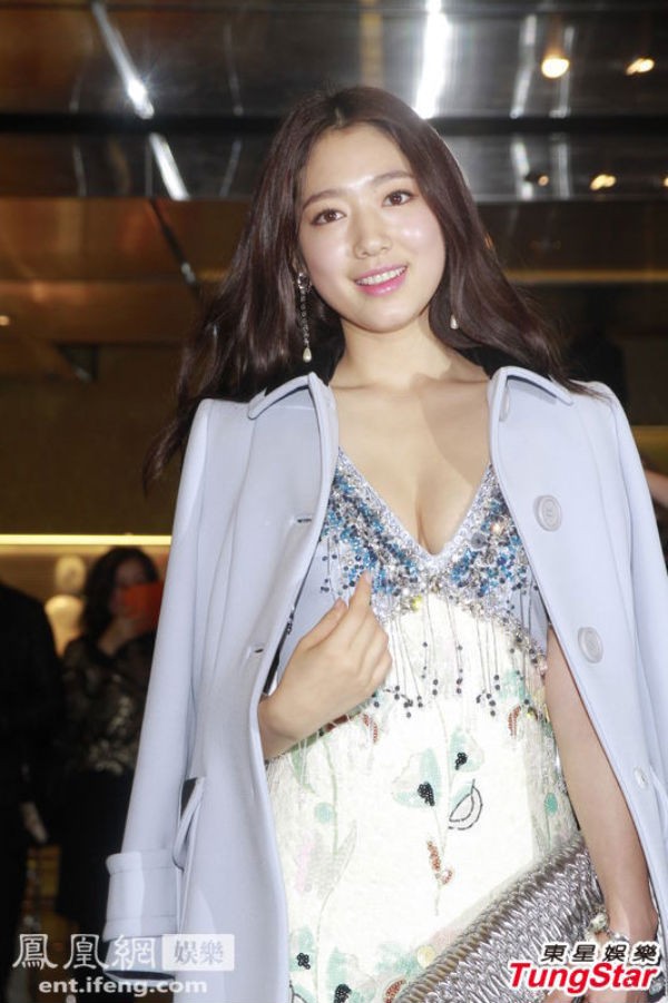 D&agrave;n diễn vi&ecirc;n Doctors: Gia thế tr&acirc;m anh, th&agrave;nh t&iacute;ch đ&aacute;ng nể v&agrave; đời tư g&acirc;y tranh c&atilde;i - Ảnh 14.