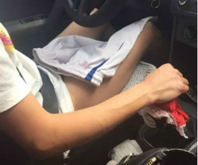 H&agrave;nh kh&aacute;ch nơm nớp lo lắng trước vấn nạn những kẻ ấu d&acirc;m đội lốt t&agrave;i xế taxi - Ảnh 3.
