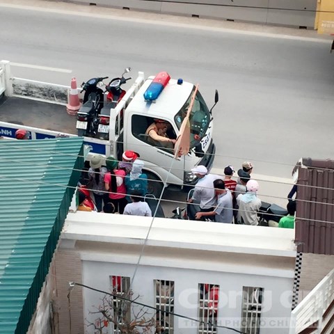 Nghi án hung thủ giết cụ bà tại thị xã Hoàng Mai là một thiếu nữ tuổi teen - Ảnh 1.
