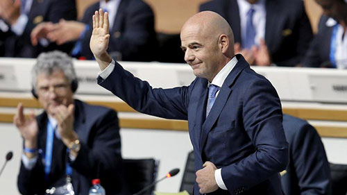 Infantino: Từ nhân viên vệ sinh đến chủ tịch FIFA - Ảnh 1.