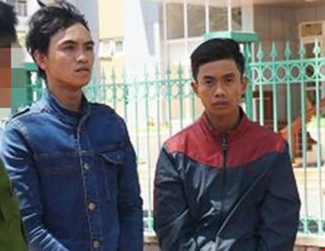 Giật t&uacute;i x&aacute;ch, cắt đứt g&acirc;n tay nạn nh&acirc;n - Ảnh 1.