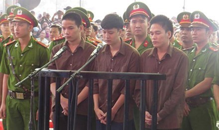 X&eacute;t xử lưu động vụ thảm &aacute;n giết 6 người ở B&igrave;nh Phước - Ảnh 1.