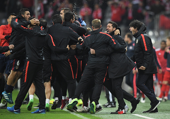 Atletico Madrid vào chung kết Champions League nhờ bàn thắng ở tư thế việt vị của Griezmann - Ảnh 11.