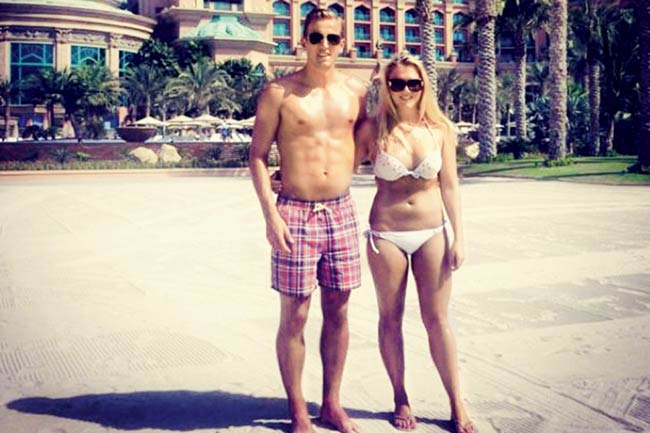Harry Kane khoe ảnh chụp cùng Beckham và bạn gái hồi trẻ trâu - Ảnh 5.