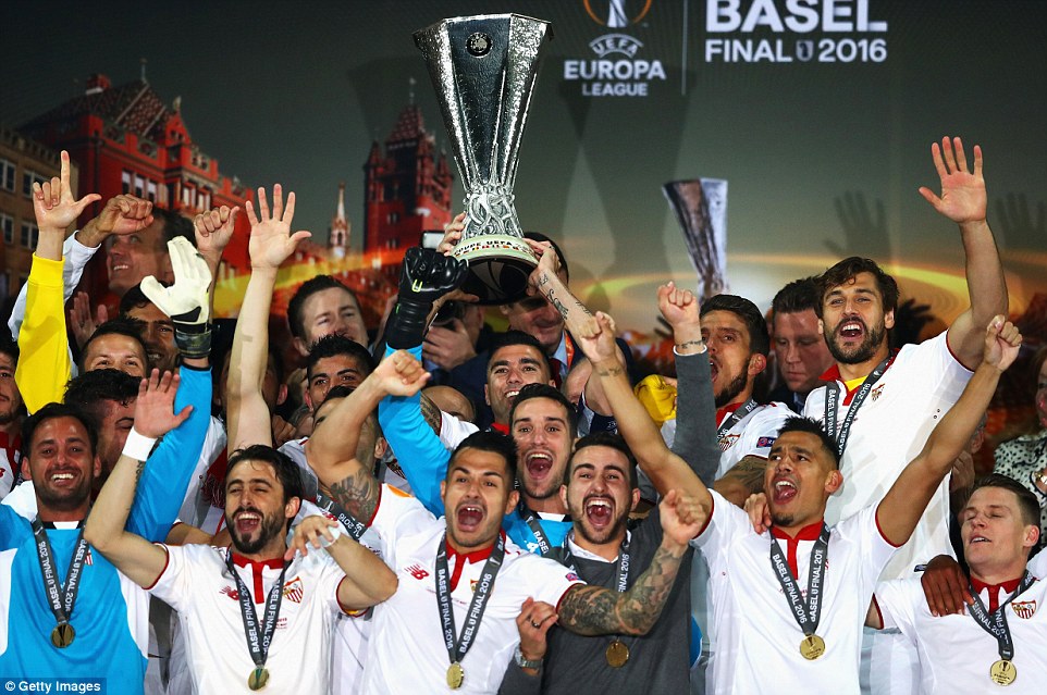 Ngược dòng hạ Liverpool, Sevilla lần thứ 3 liên tiếp vô địch Europa League - Ảnh 15.