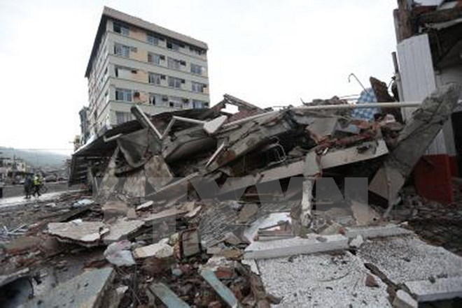 Ecuador lại hứng chịu trận động đất kinh ho&agrave;ng 7,2 độ Richter - Ảnh 1.